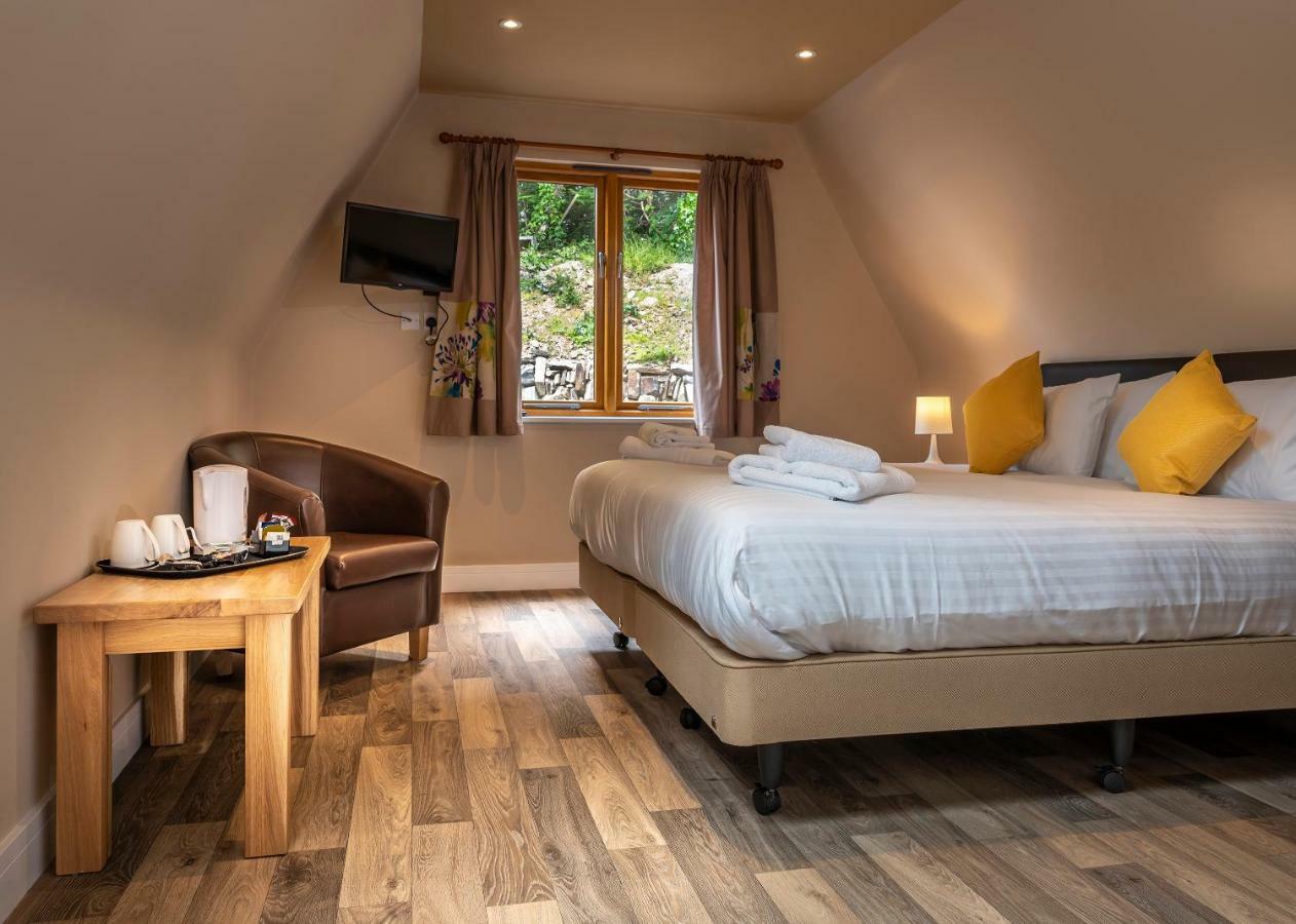 The Poltimore Inn North Molton Buitenkant foto